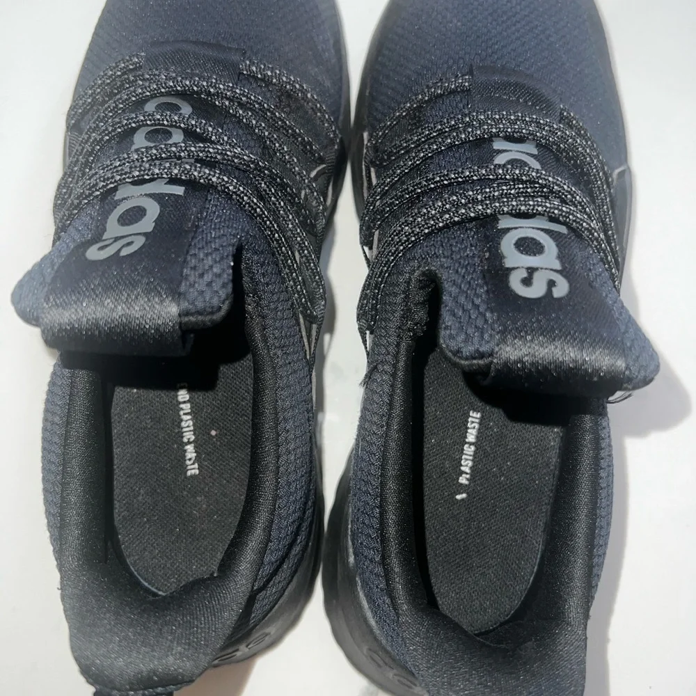 Adidas Running Shoes sz 5